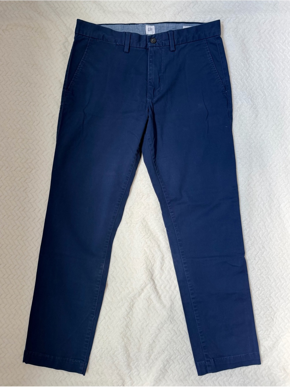 GAP Men's Navy Blue Chinos - Slim Fit - size 32x30